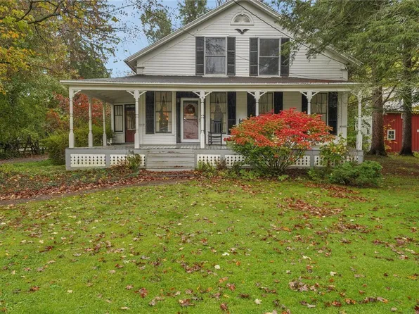 1812 Mill Rd, West Falls, NY 14170