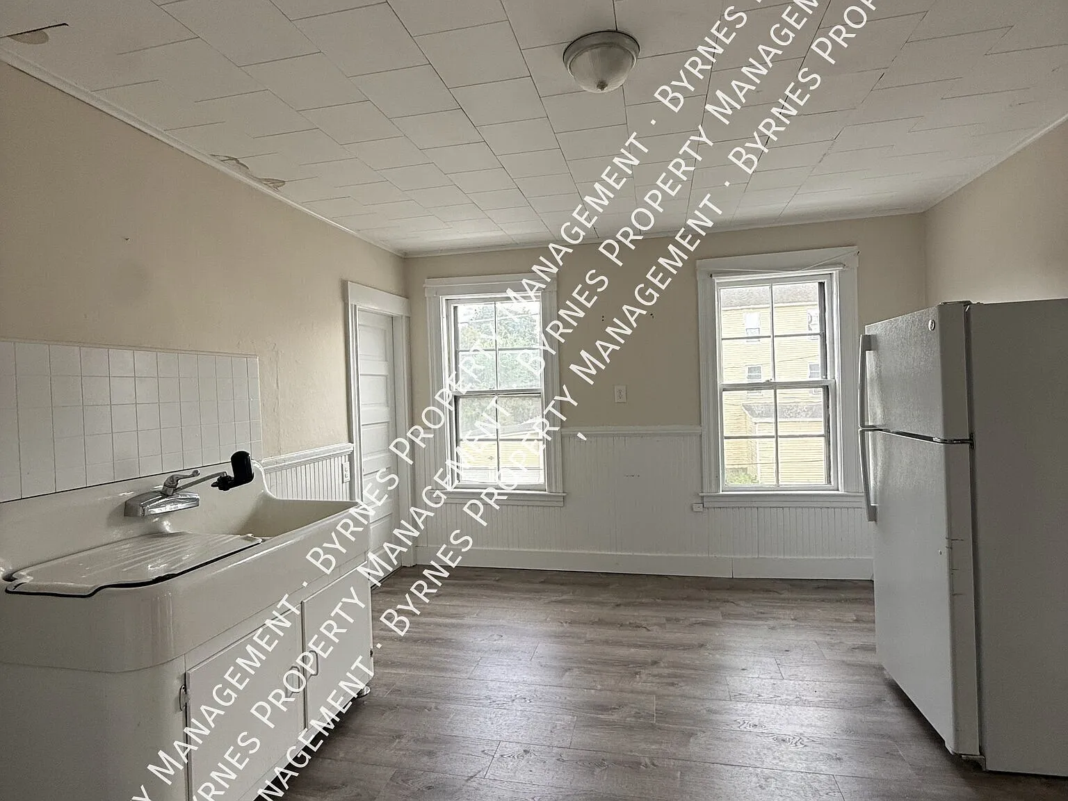 2 bed, $1,600 — Photo 2