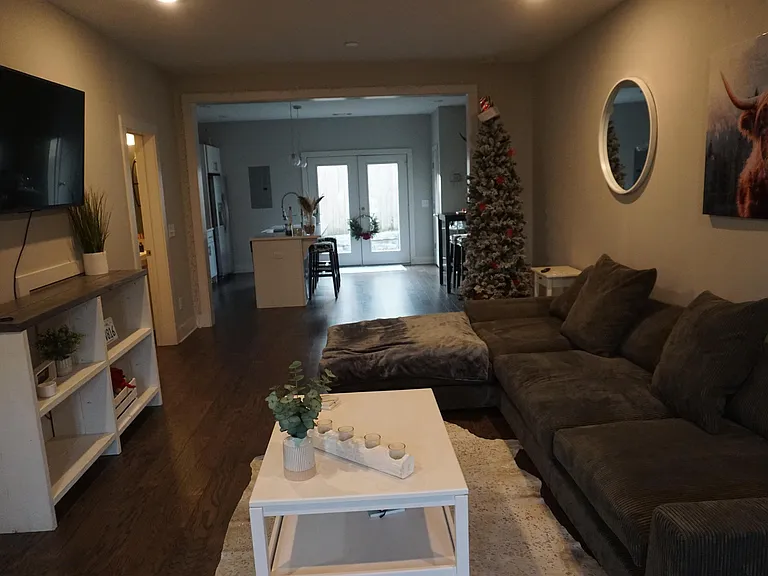 509 Rosedale Ave #E — Photo 9