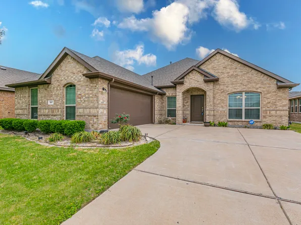 217 Watson St, Red Oak, TX 75154