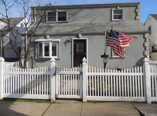 47-15 166th St, Flushing, NY 11358