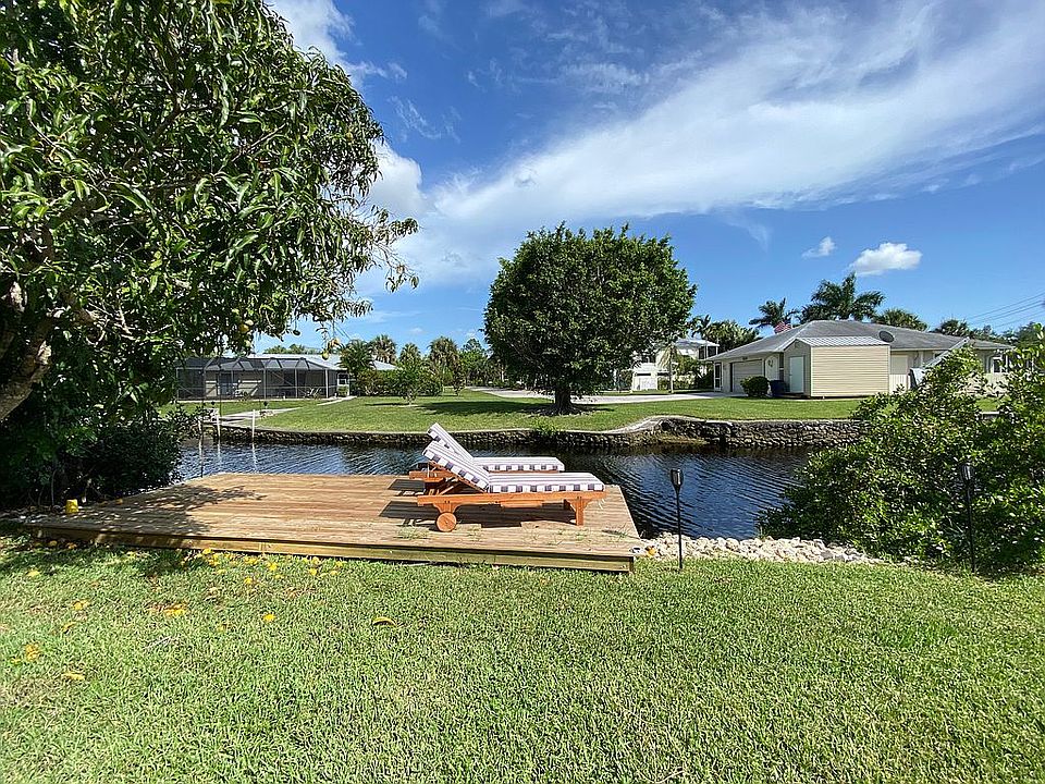 1st image of 27171 Holly Ln