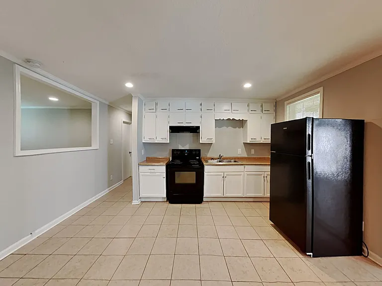 2611 Lake Harbin Rd — Photo 5