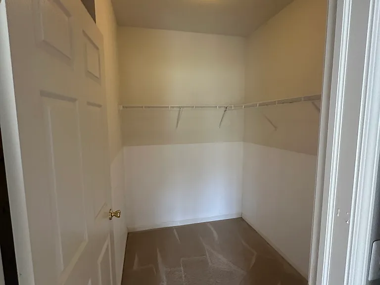 51691 Adler Park Dr W — Photo 17