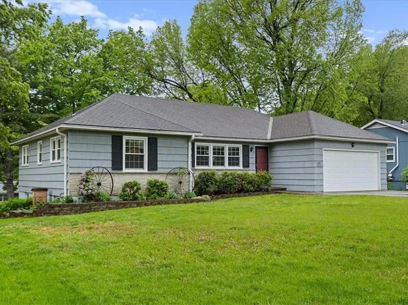 509 E 108th Ter, Kansas City, MO 64131