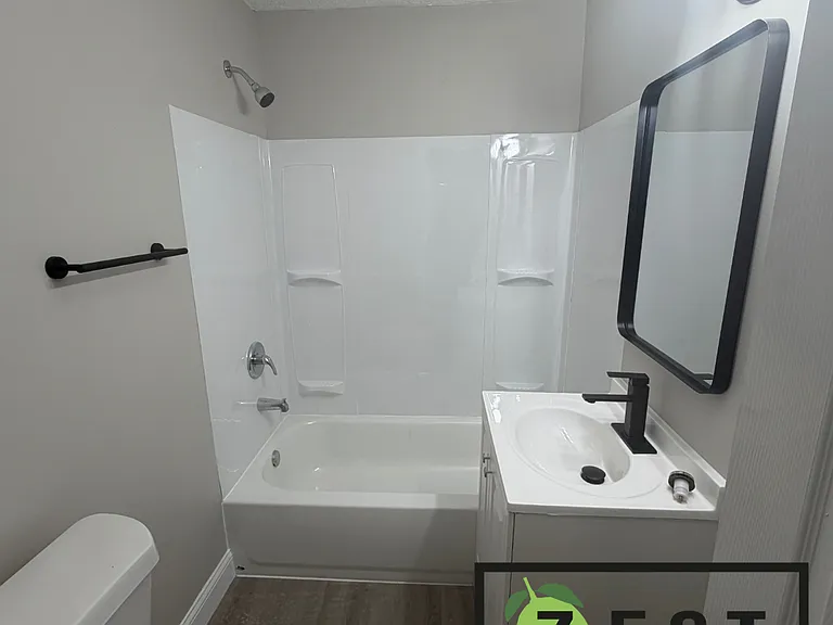 7419 Rutherford St — Photo 7