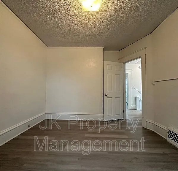 604 2nd Ave S — Photo 13