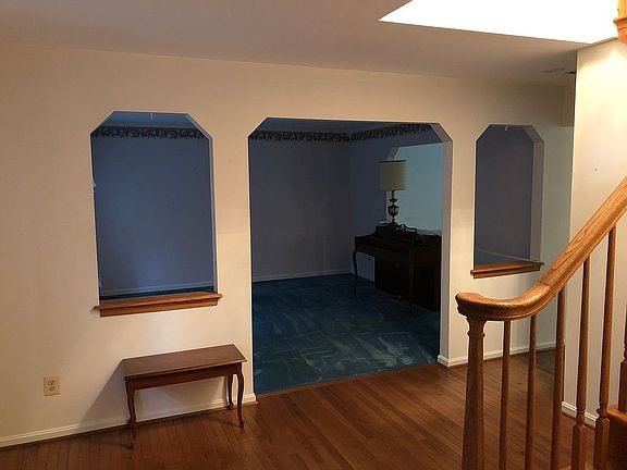 Foyer into Living room