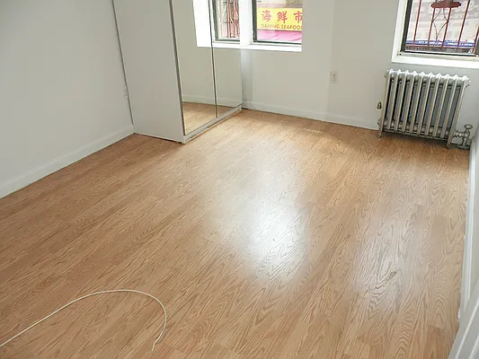 Rented by Site Realty Services | media 62