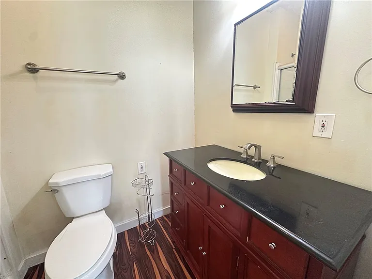 131 Dell Ave — Photo 20