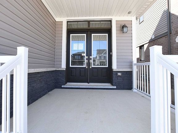 3rd image of 65 Lillian Way