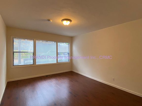3rd image of 20 Gardner St #Rgqqhjjrh