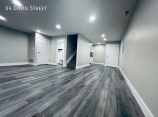 64 David St, Delaware, OH 43015