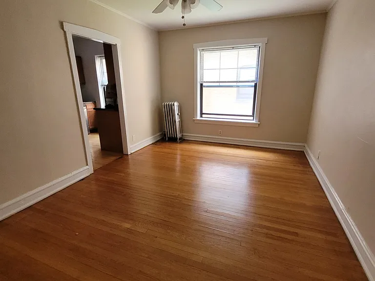800 Washington St #3 — Photo 3