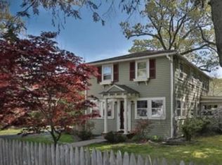 12 Massachusetts Ave, Natick, MA 01760