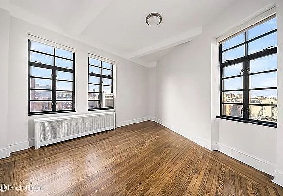 5th image of 10 Sheridan Sq #10D