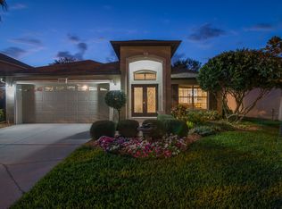 19308 Seacove Dr, Lutz, FL 33558