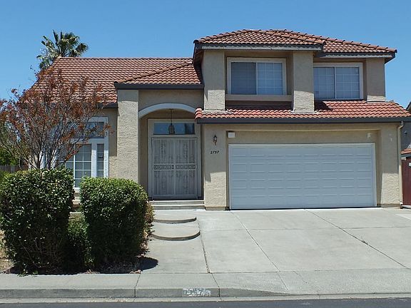 3rd image of 2757 Woodmont Drive