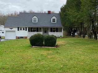 562 Fairground Rd, Tazewell, VA 24651