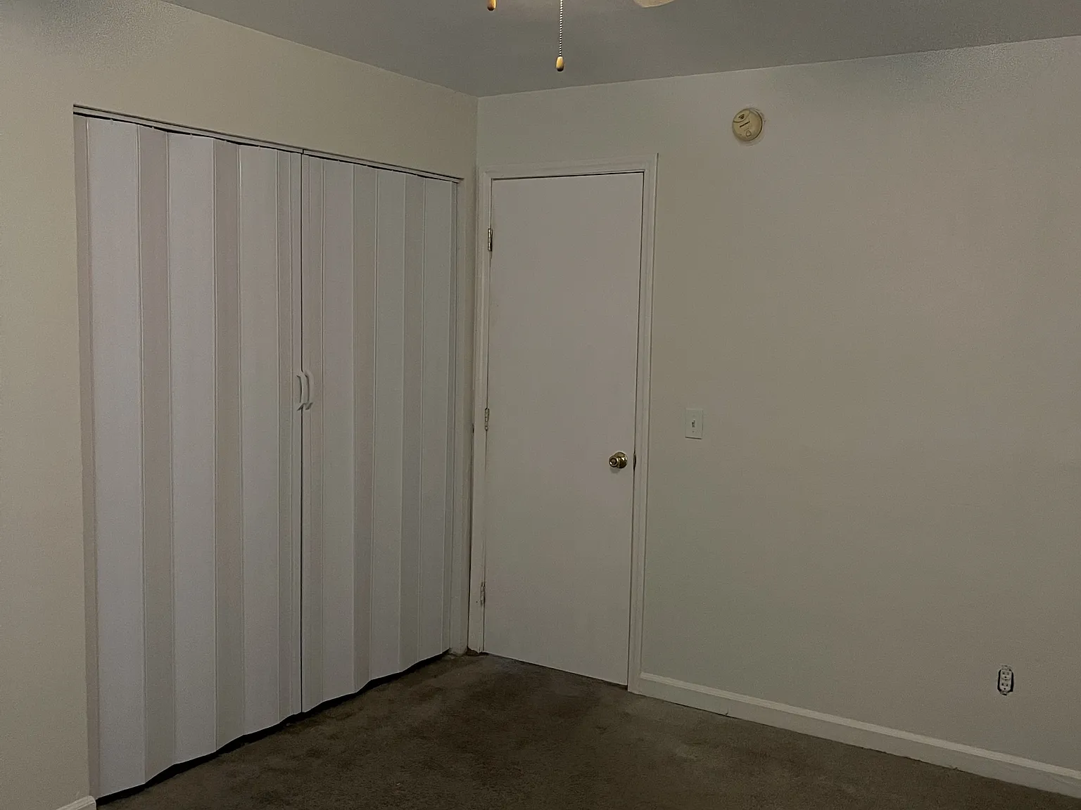 57 Pointview Avenue - C — Photo 3