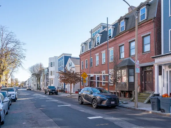 595 E 6th St, South Boston, MA 02127