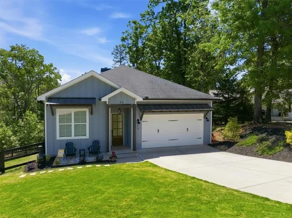 78 Kinsington Ct, Dawsonville, GA 30534