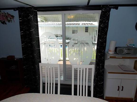 5th image of 11214 Bluebird Dr
