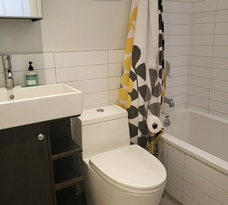 2nd image of 36 Hull St #1
