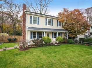 76 Rutgers Ln, Huntington, NY 11743