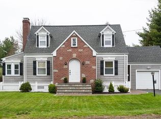 158 Long Hill Cross Rd, Shelton, CT 06484