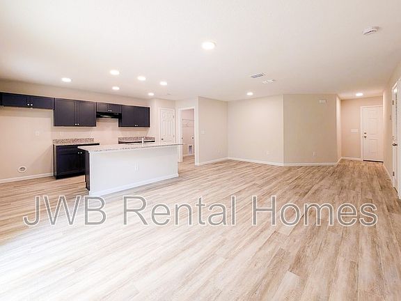 4th image of 5447 Wabash Blvd