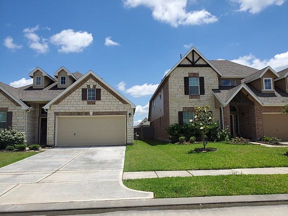2nd image of 3207 Pimlico Pine Ln