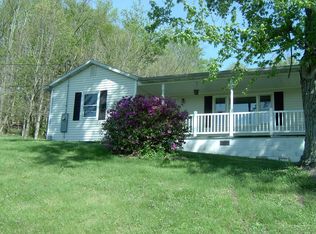 35 Champagne Dr, Morgantown, WV