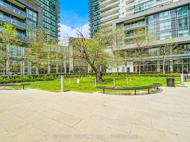 5168 Yonge St #2507 — Photo 4