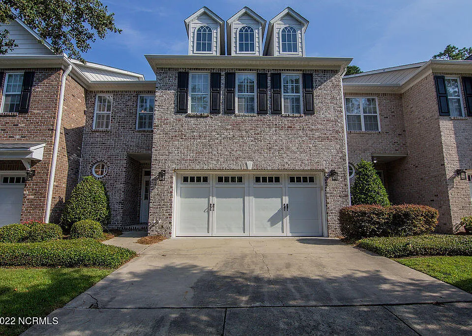 4925 Whitner Dr