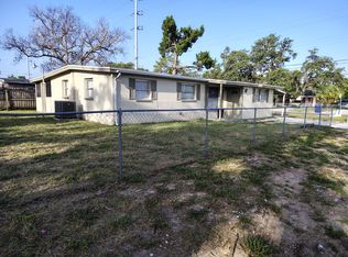 2201 E 111th Ave, Tampa, FL 33612