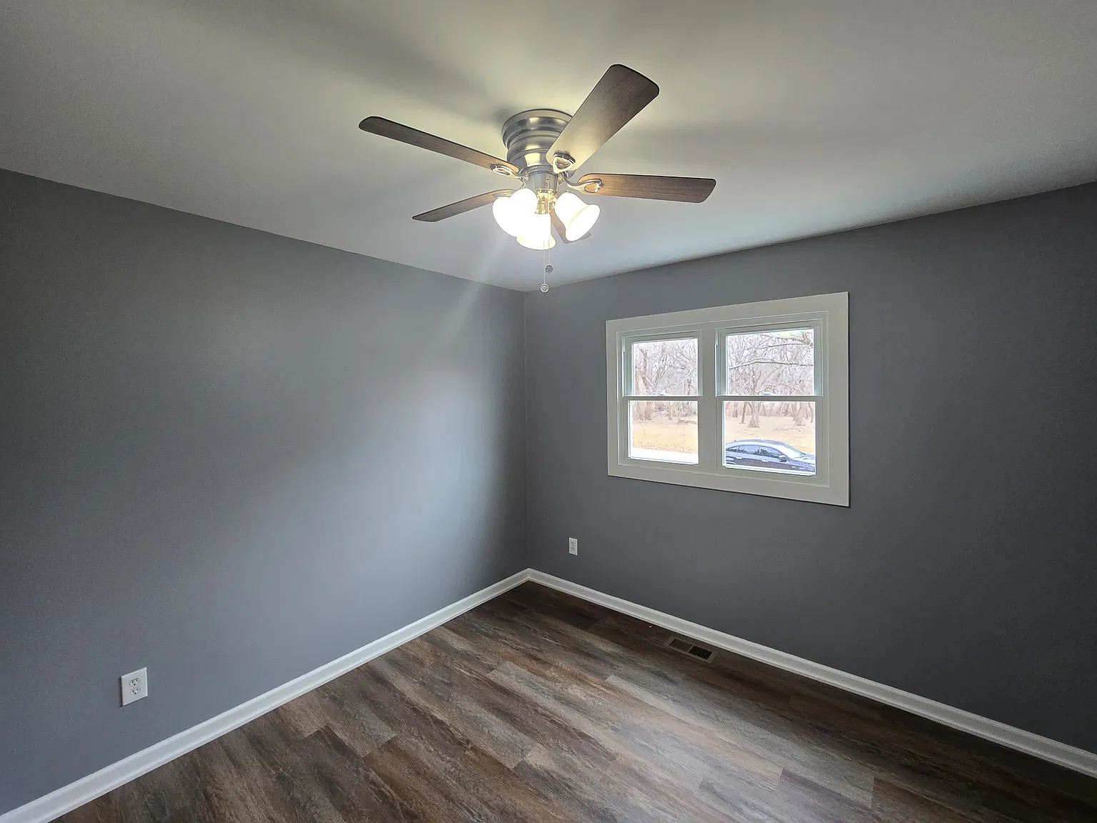 3 bed, 1864 sqft, $2,300 — Photo 2
