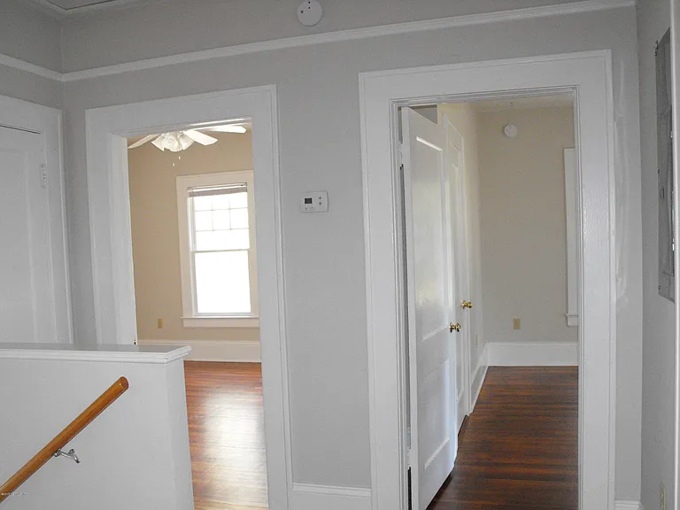 756 Stockton St — Photo 8