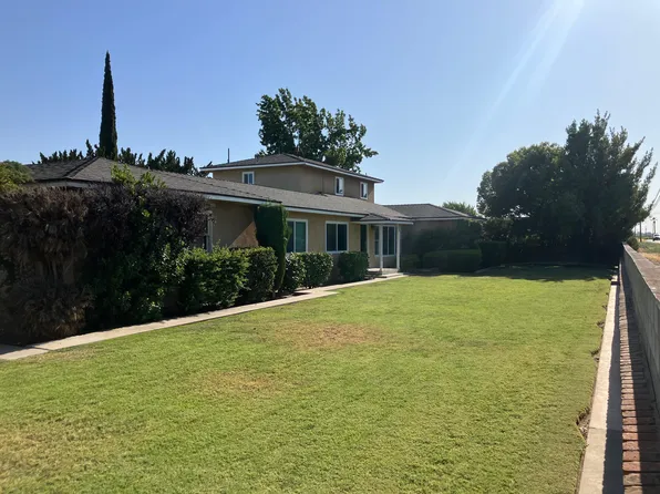 6929 E Nebraska Ave, Selma, CA 93662