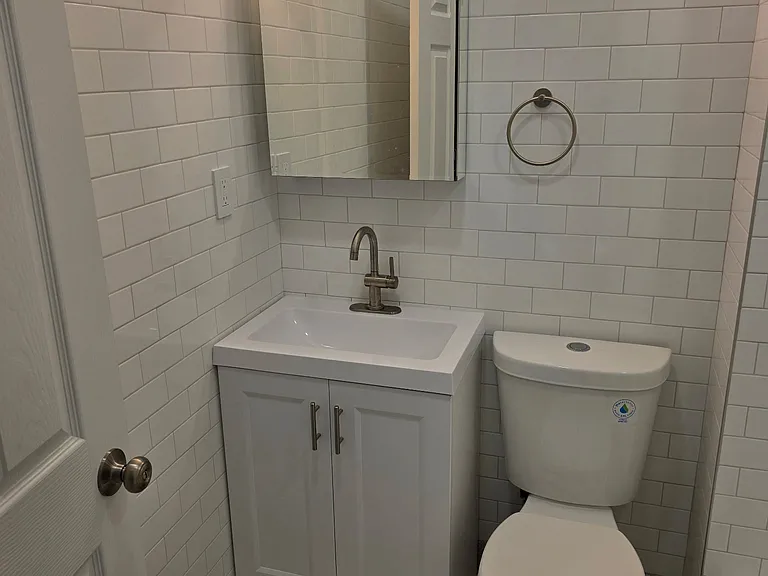 812 Bayway Ave #1 — Photo 5