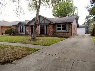 2011 Michele Dr, Sugar Land, TX 77498