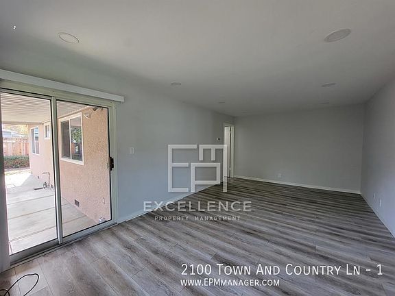 5th image of 2100 Town And Country Ln #1
