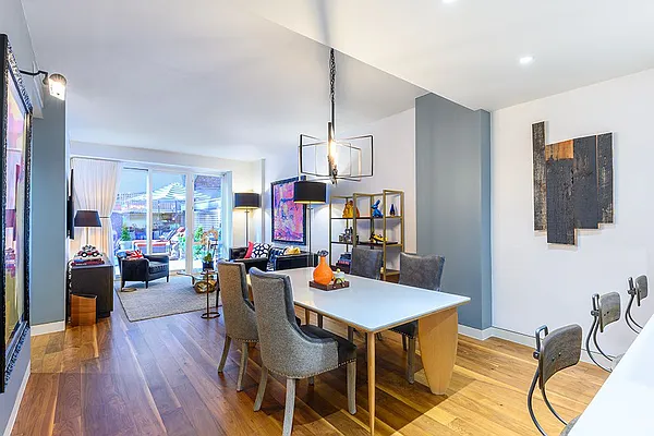Sold by Nest Seekers International | media 5
