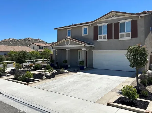 5374 Mission Rock Way, Jurupa Valley, CA 92509