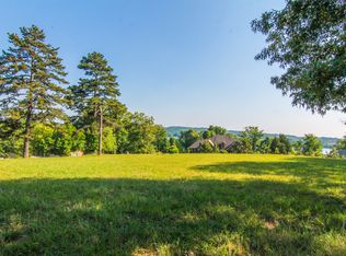 290 Conkinnon Dr, Lenoir City, TN 37772