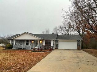 3310 Maple Hill Ln, Poplar Bluff, MO 63901