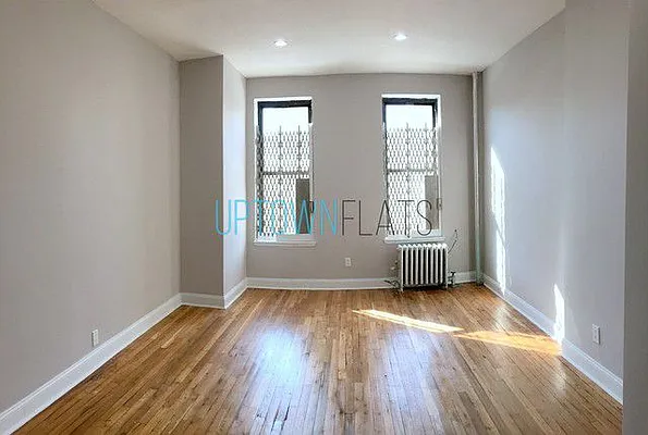 Rented by Compass | media 18