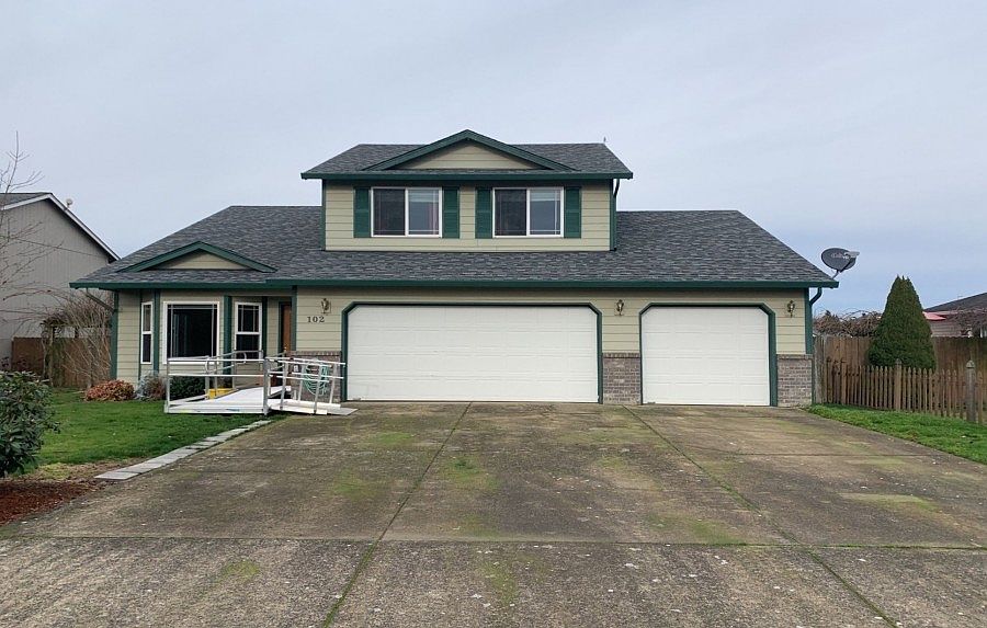 1st image of 102 Westminster Dr