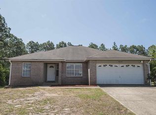 8199 Fortworth St, Navarre, FL 32566