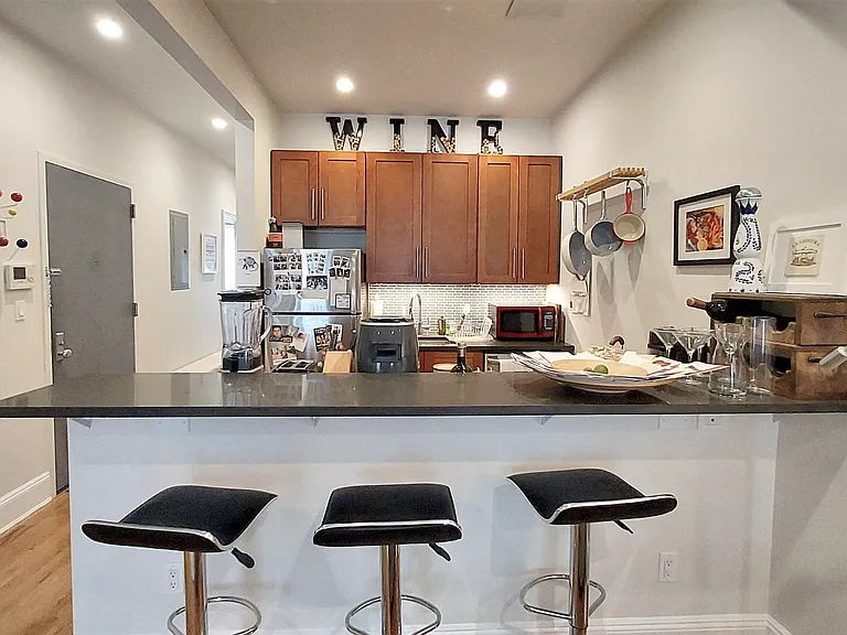 456 Bergen St #3 — Photo 3